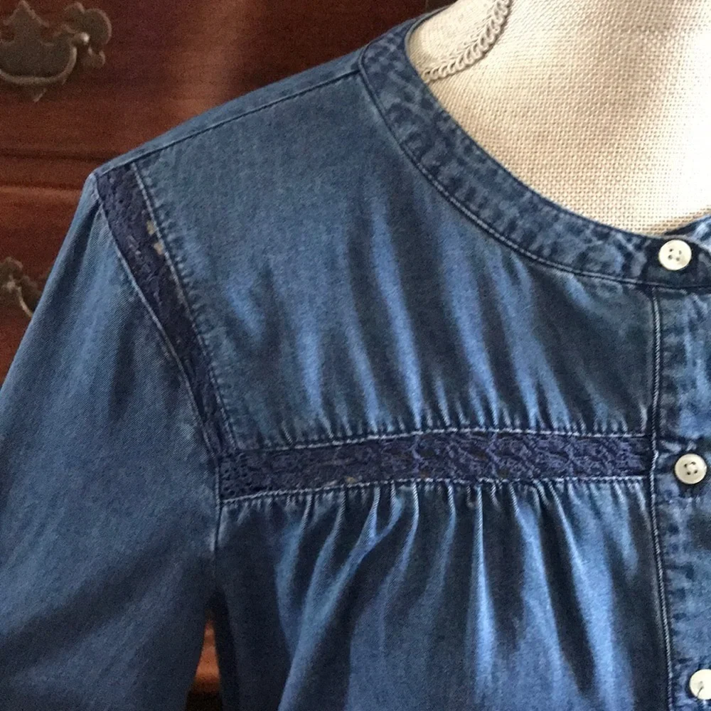 Old Navy Chambray Shirt Dress with Lace - Picture 2 of 10